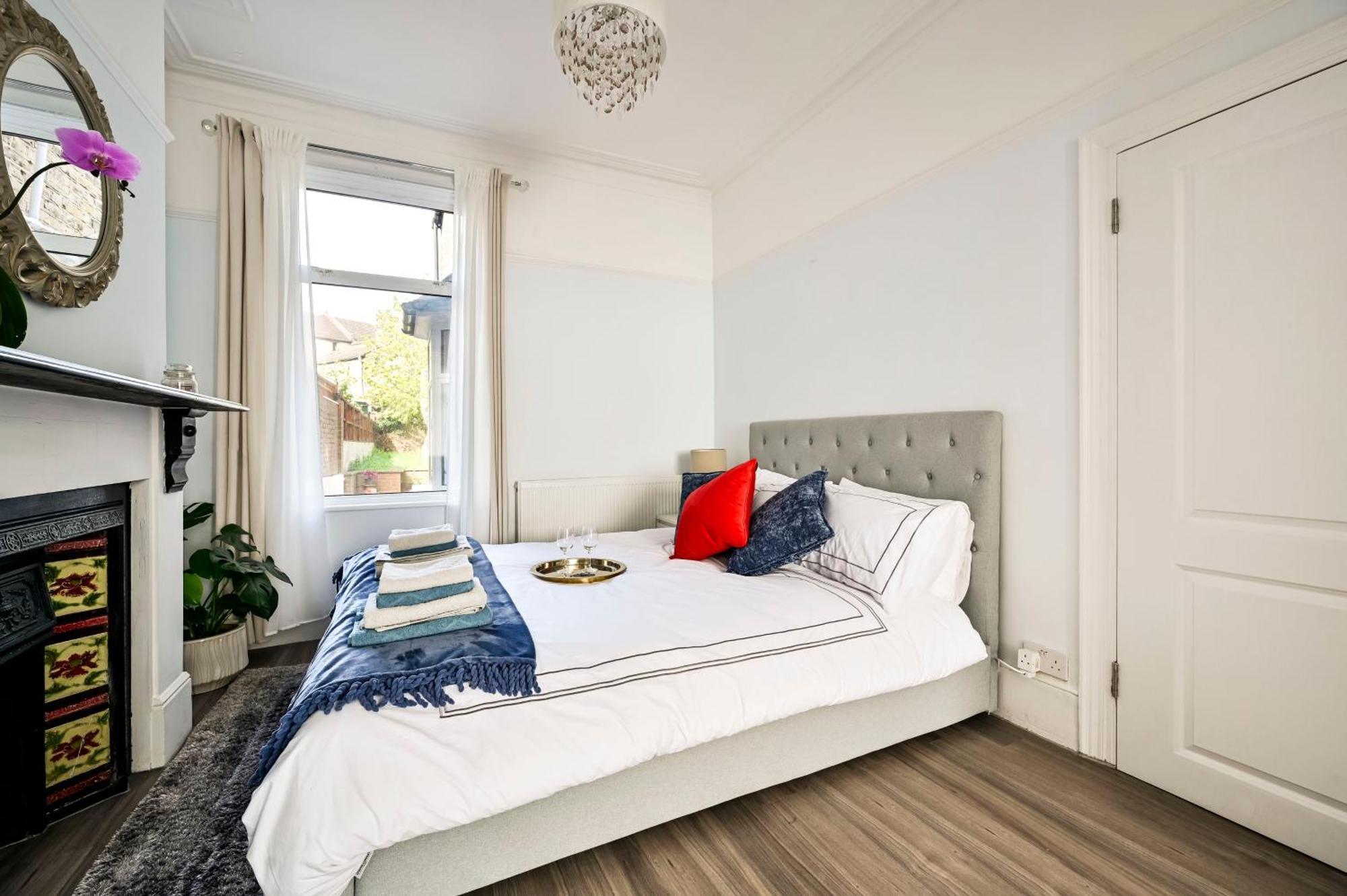 Greenwich Holiday Home 伦敦 外观 照片